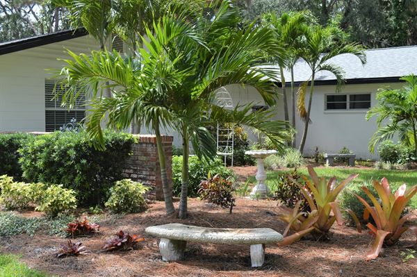 Manatee River Garden Club