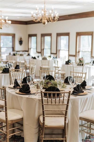 Golden Eagle Golf And Country Club