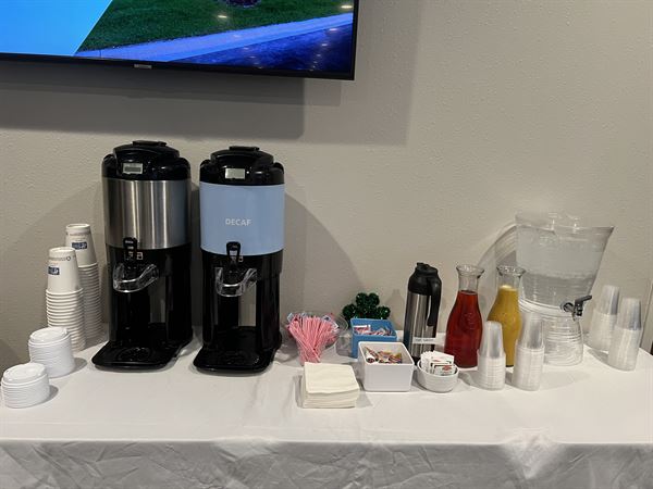 Holiday Inn Express & Suites Chicago Hoffman Estates