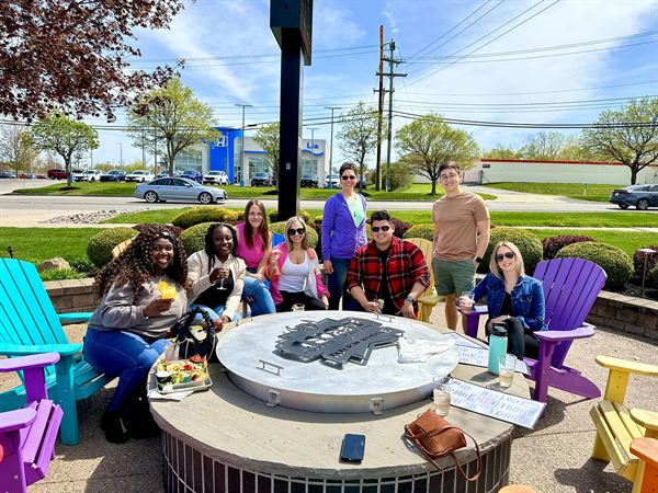 Santora's Pizza Pub & Grill