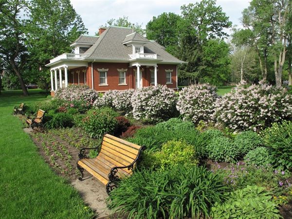 Ellwood House Museum