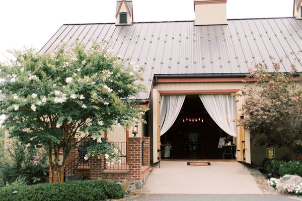 Stone Gables Estate, featuring The Star Barn, Ironstone Ranch and St. Michael's Vineyard