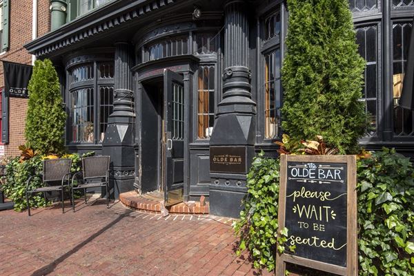 The Olde Bar