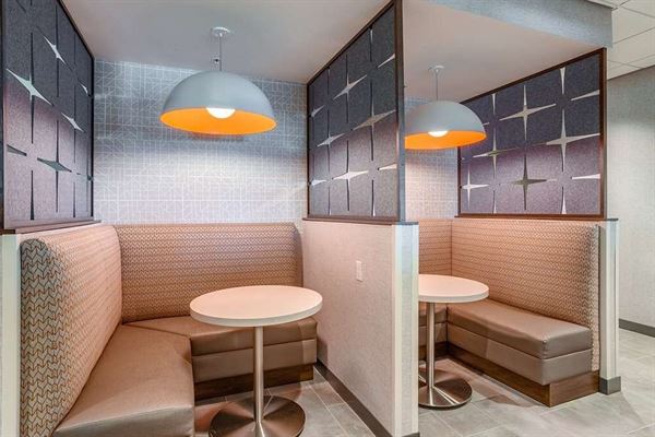 Hampton Inn by Hilton Bedford