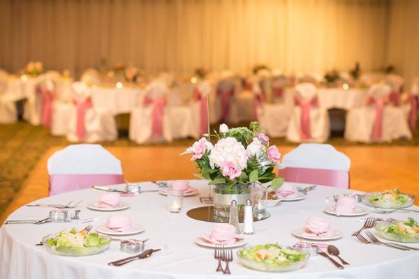 Clarion Hotel Anaheim Resort