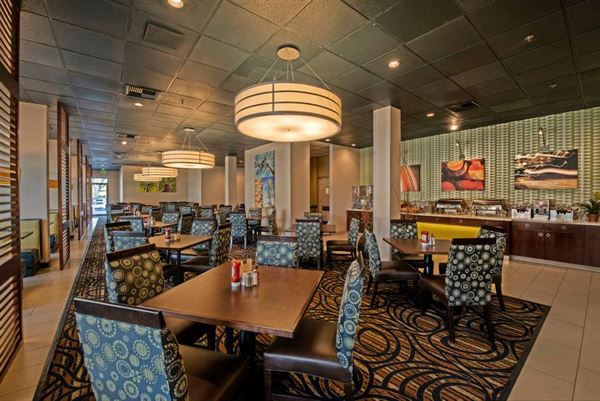 Clarion Hotel Anaheim Resort