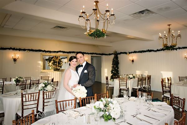 Estate at Three Village Inn