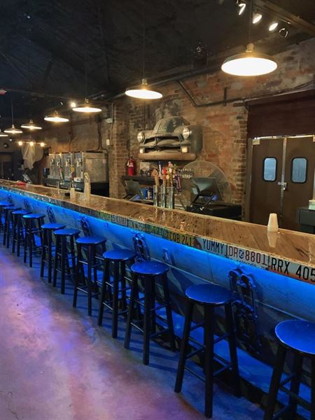 The Garage- a N'Awlins Music Club