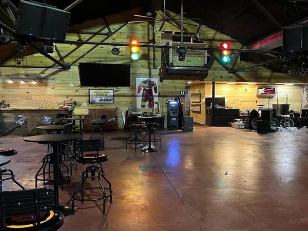 The Garage- a N'Awlins Music Club