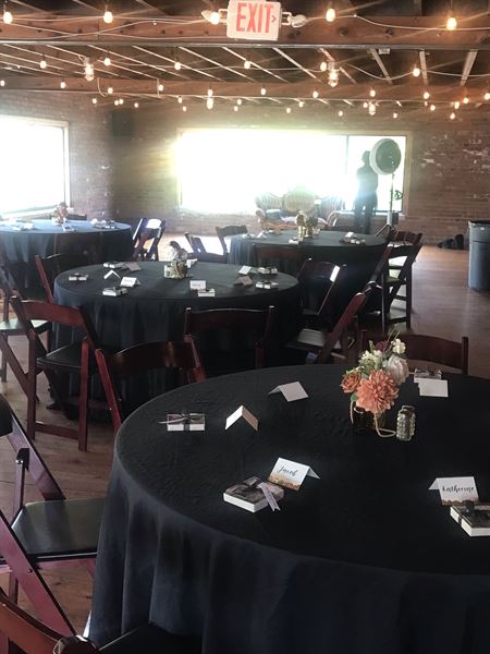 Jekyll & Hyde Taphouse & Grill