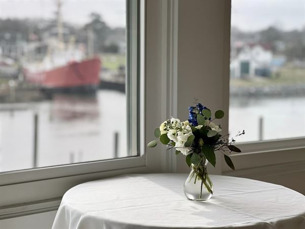 Irish Eyes Pub & Restaurant