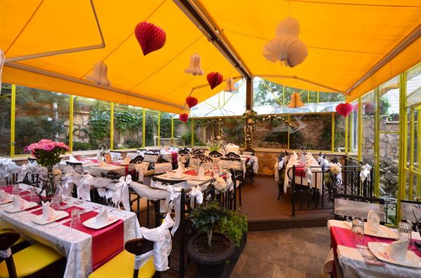 Victory Garden Café