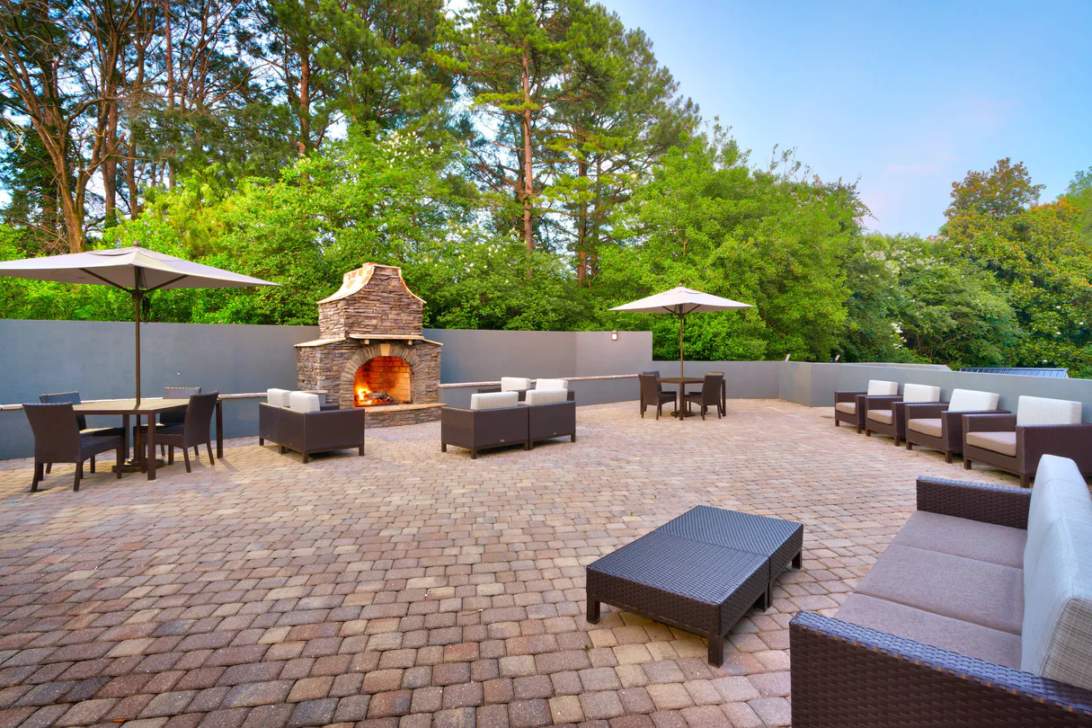 Courtyard Charlotte Billy Graham Parkway