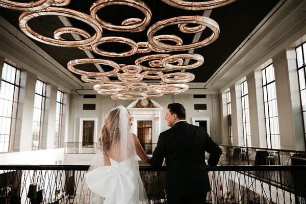 Felina Restaurant & Bar