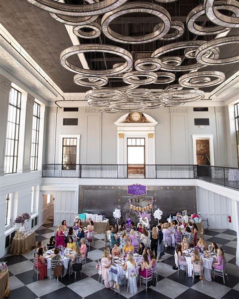 Felina Restaurant & Bar