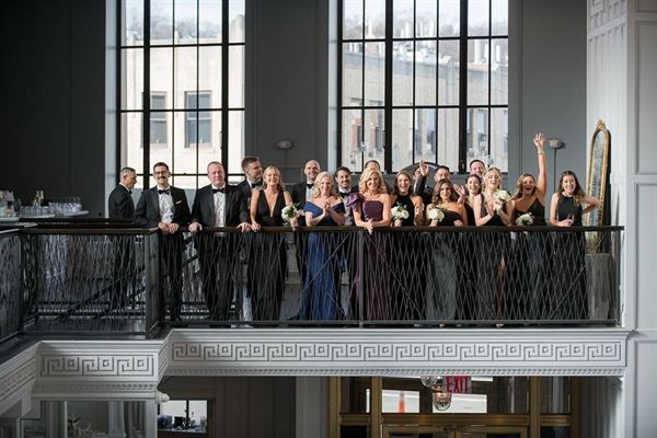 Felina Restaurant & Bar