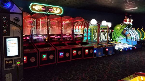 It'z Family Entertainment Center