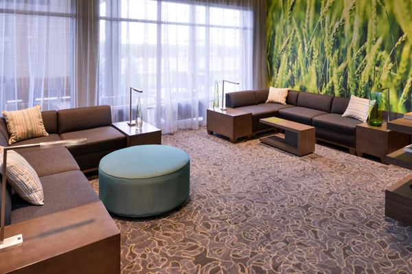 Courtyard by Marriott Saskatoon Airport