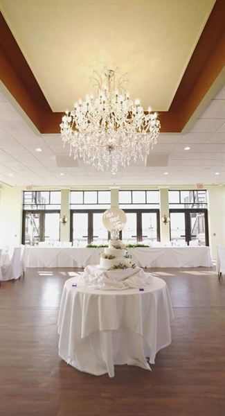 Acqua Restaurant & Classic Events Buffalo