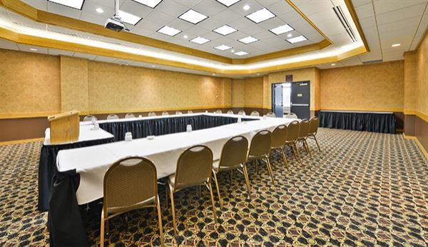 Best Western Plus Kelly Inn