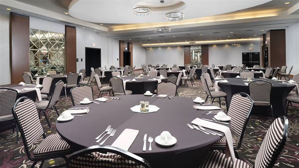 DoubleTree by Hilton Hotel Chattanooga Downtown