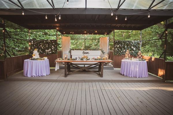 Arrowwood Weddings + Events