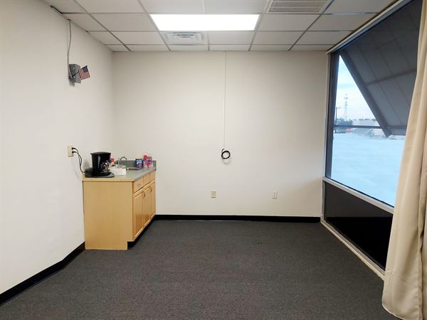 Small Space for Meetings & Conferences