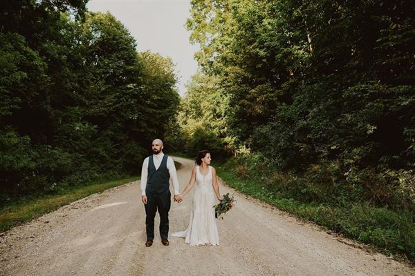 The Barn & Apple Orchard on South Ridge - NEW BARN!