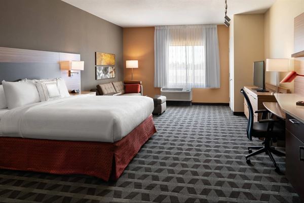 TownePlace Suites Fresno Clovis
