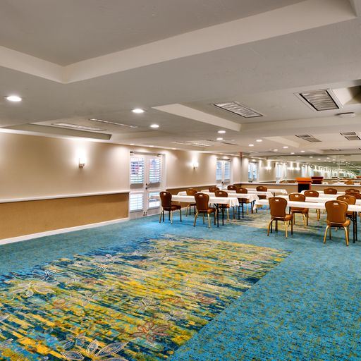 Atrium Hotel at Orange County Airport