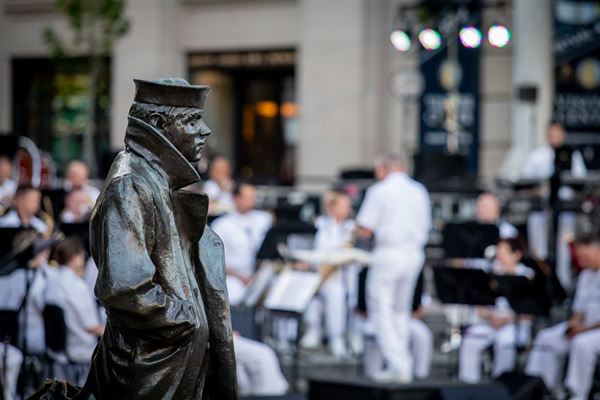 The United States Navy Memorial
