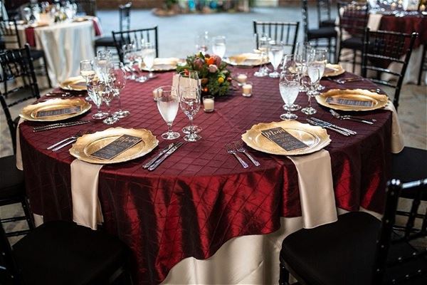 The Inn at the Crossroads