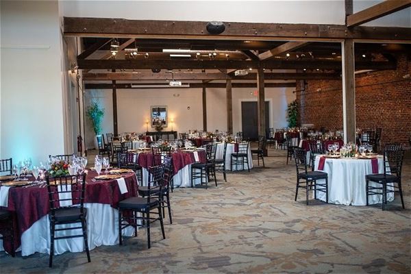 The Inn at the Crossroads