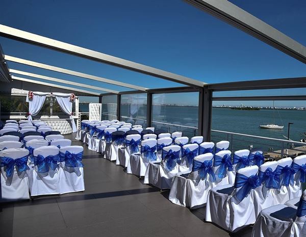 DoubleTree by Hilton Grand Hotel Biscayne Bay