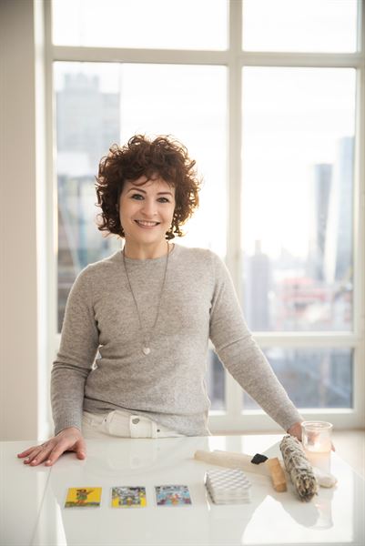 Emily McGill, Ivy League Witch