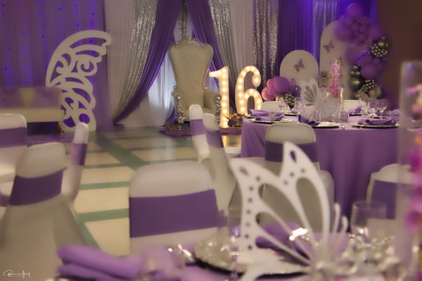 Casa Di Miranda's Venue/Miranda’s Events and Floral Designer