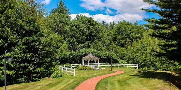 Grand Summit Hotel at Attitash