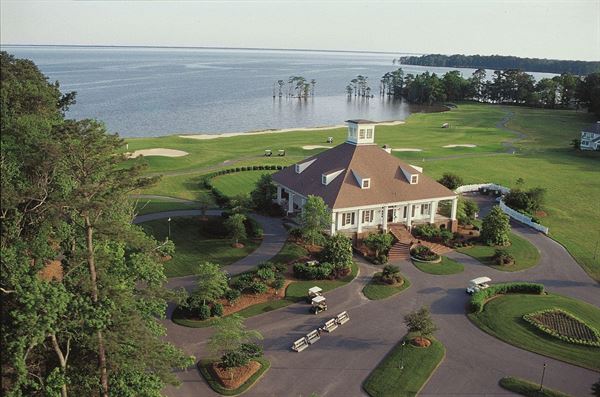 Clubhouse Restaurant