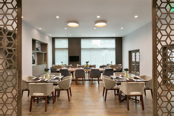 Embassy Suites Atlanta Midtown