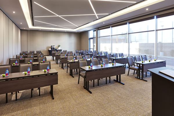 Springhill Suites, Downey