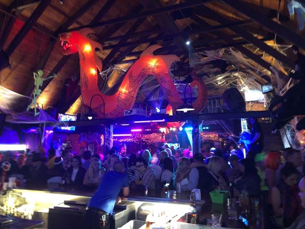 Caspers' Cherokee Sirloin Room