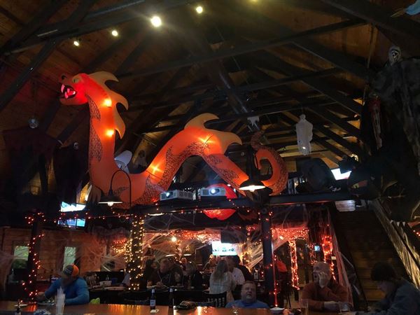 Caspers' Cherokee Sirloin Room