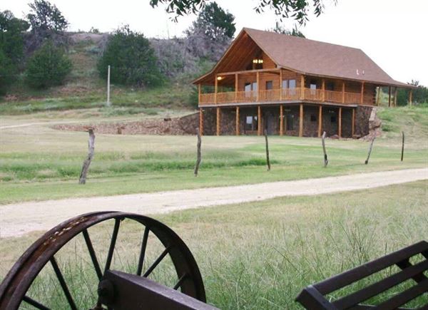 Gloss Mountain Outfitters Wedding Venue
