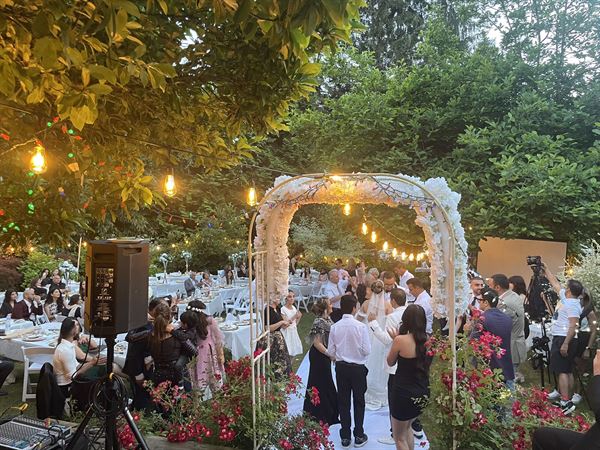 Shangrila Flower Farm