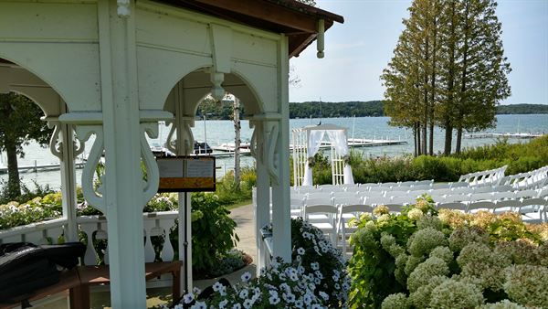 Steven K. Leonard, Violinist