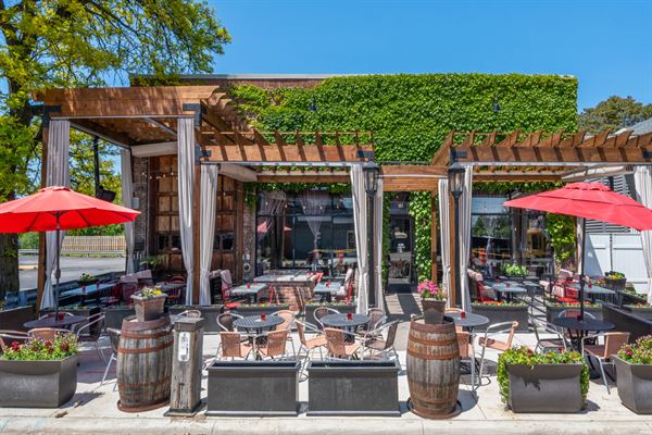 Belle's Lounge by Valentine Distilling Co.