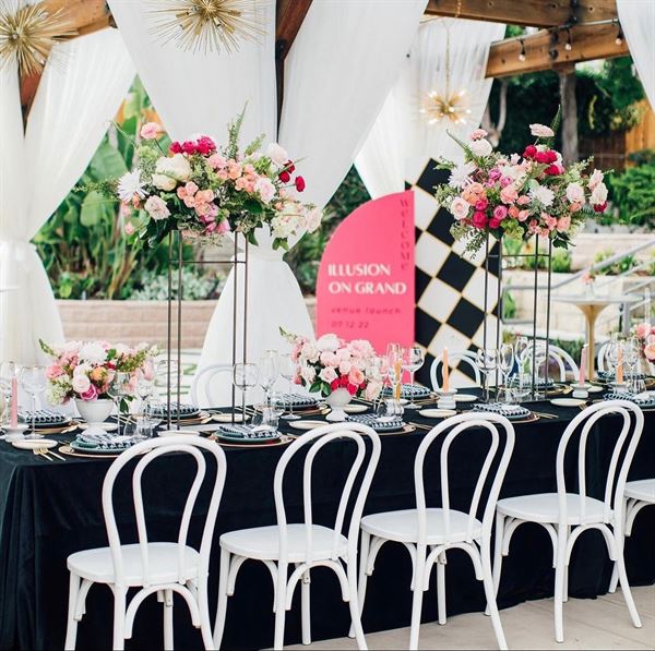 The Illusion on Grand