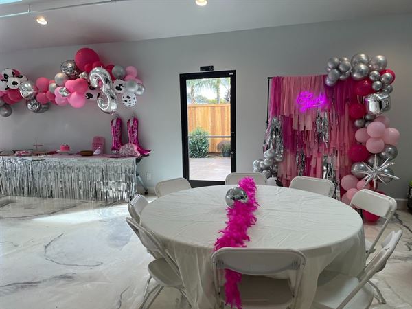 The Illusion on Grand