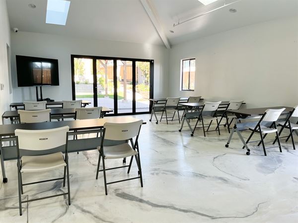 The Illusion on Grand