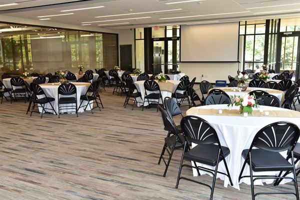 Milwaukee County Zoological Gardens